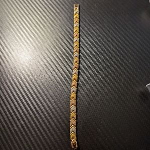 Arrow Link Bracelet